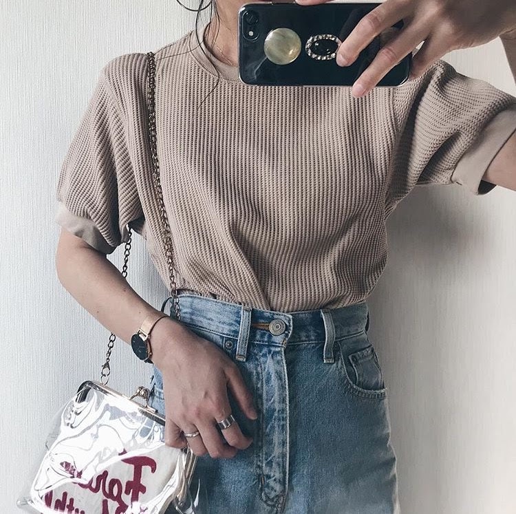 普通のTシャツに飽きたらコレ！　ユニクロのワッフルクルーネックT