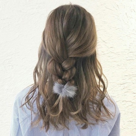 思わずまとめ買い! 3COINSアイテムで華やかヘアアレンジ完成!