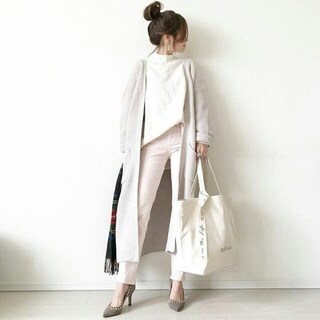 新色パステルカラーも！ ユニクロの新作ジーンズで春を先取り！