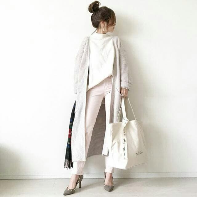 新色パステルカラーも！ ユニクロの新作ジーンズで春を先取り！