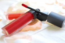 1ヶ月頑張った私に、美白美人に仕上げる“ご褒美コスメ”を。