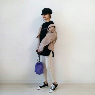 オーバーサイズが旬！　GUトップスで作るゆるかわコーデ