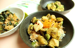 皮もタネも取ってある♪　業務スーパーの冷凍アボカドがめっちゃ使える！