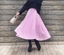 美人度2割増し！　絶妙シルエットなユニクロのサーキュラースカート