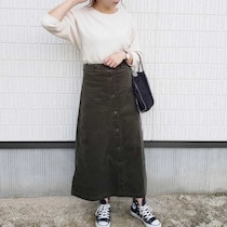 秋冬コーデの鉄板！　コーデュロイアイテムはGUで