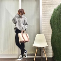 一枚で旬ファッション！　GUのケーブルセーターで冬支度