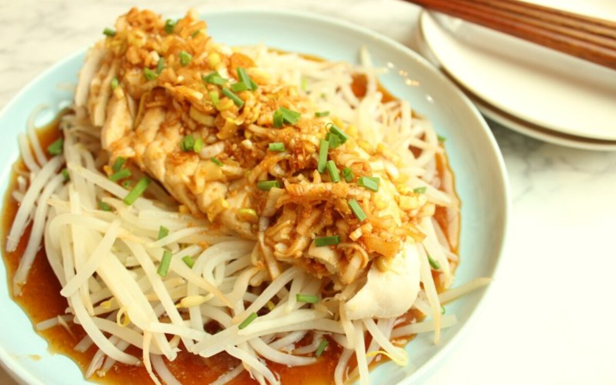 お財布に優しい鶏むね肉で♪　レンジで簡単「よだれ鶏」