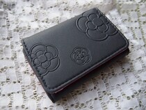 コンパクトなのに優秀！　雑誌付録のミニ財布は要チェック