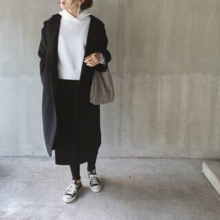 モノトーンでもマンネリ知らず！　プチプラで作るモノトーン1週間コーデ