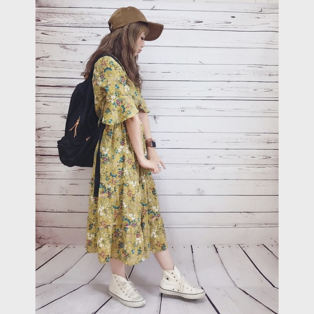 かぶるだけで秋モード♪ コーデュロイキャップをコーデにプラス