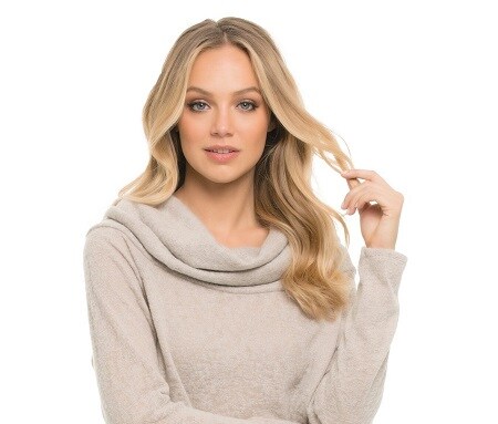 クシを通すとブチっと切れ毛が!ヘアケアをすれば切れずに済むの?