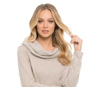 クシを通すとブチっと切れ毛が！ヘアケアをすれば切れずに済むの？