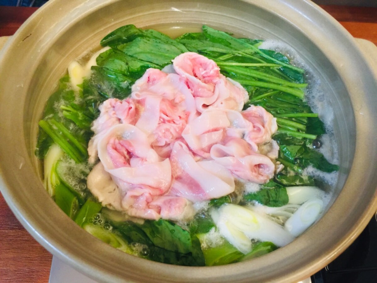 具材2つだけなのに絶品「常夜鍋」を無限ループで食する夜