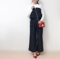 柄パンツ初心者でも着回せる！　GU春の新作・ドットワイドパンツ！