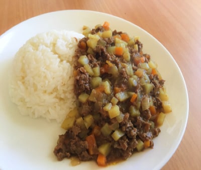 洗い物削減! ポリ袋でオムレツやカレーが作れちゃう