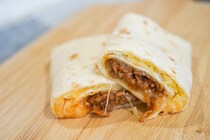 牛カルビがうれしい！セブン・ブリトー新作は「プルコギチーズ」