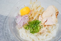 ローソン新商品の「鶏肉の冷製もちもち生フォー」がウマイらしい