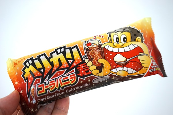 「ガリガリ君」の新作「コーラバニラ」が「めちゃウマ」と話題!