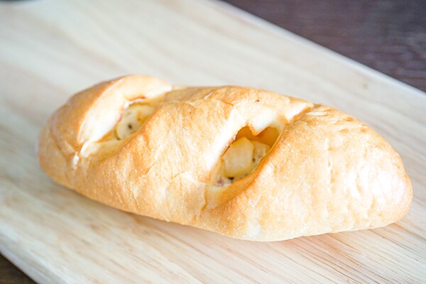 ローソン「ごろっとじゃがいもとベーコンのパン」は○○すると激ウマに!