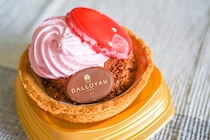 コンビニで鬼可愛いマカロンタルトを発見！しかもダロワイヨ監修！