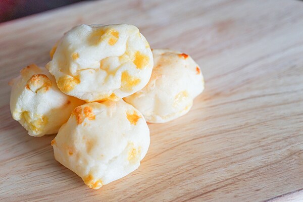 一度食べたらやみつきに!? セブンの「プチチーズもっち」はリピ者続々