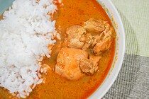 下北沢で大人気！パンニャ監修「チキンカレー」を成城石井でゲット！