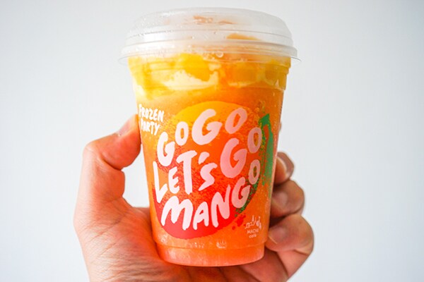 ローソン「フローズンパーティー」の新作はマンゴーとバナナ!