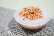 きなこ好きは食べて！165円の「和三盆のあんころ餅」がむっちゃウマイ！