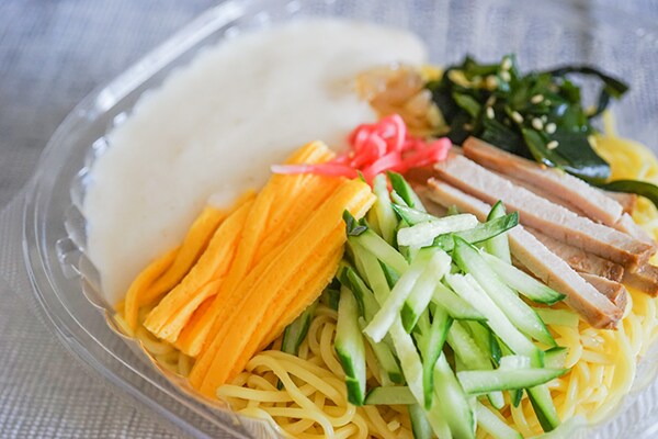 セブン「夏の冷し中華」に○○をトッピングしてみた!