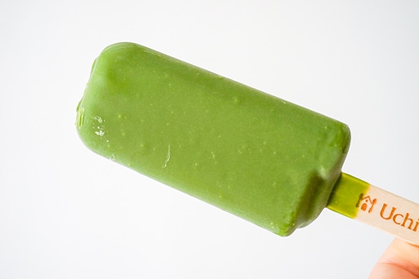 ホワイトチョコ×抹茶!ローソンの新作アイスバーに夢中