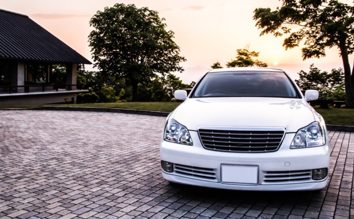 世界中の大人男性が惚れたセダンの魅力とは