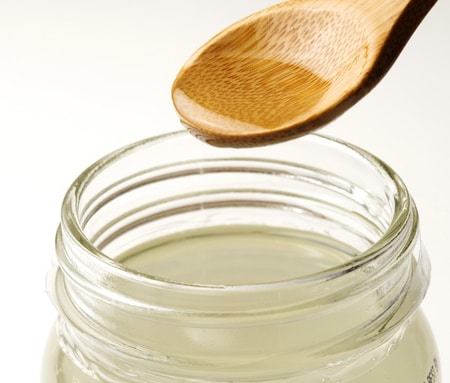 【オイルプリングで歯のアンチエイジング】正しいやり方について