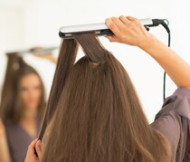 こんなヘアアイロンのかけ方はNG！ダメージで髪がパッサパサに！