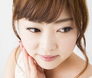 おでこのプツプツが気になる…それならインナーケアを重視して！