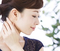 うっかり忘れがちな耳の紫外線対策！日焼け止めの塗り方とケア