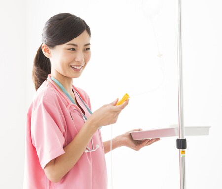 今話題の【美容点滴】効果や適切な頻度・副作用について解説