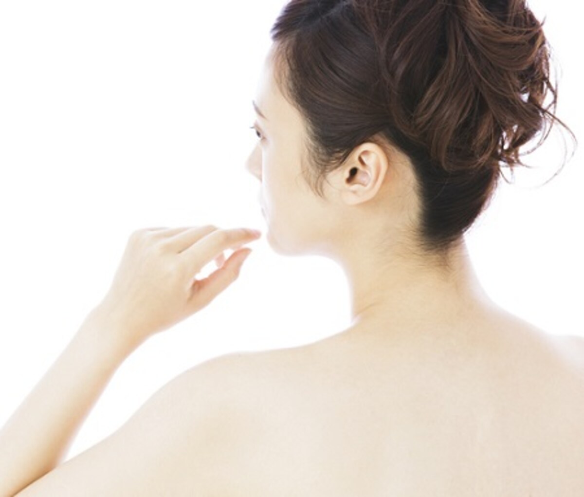 ムダ毛対策におすすめ「抑毛ローション」の効果的な使い方って？