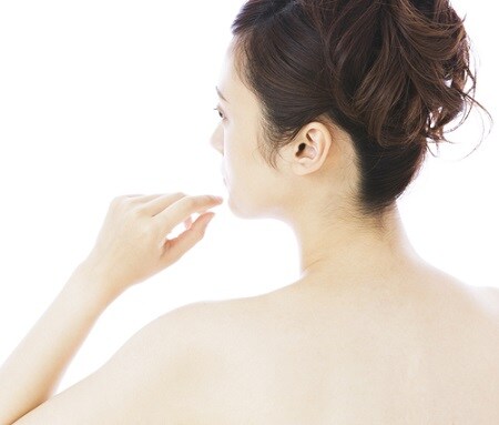 ムダ毛対策におすすめ「抑毛ローション」の効果的な使い方って?