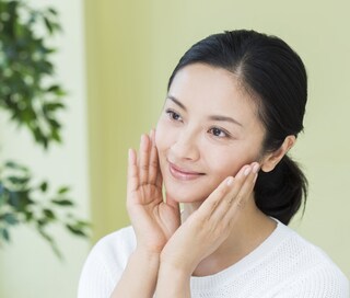 コットンの代わりに◎「ティッシュパック」で手軽に保湿しよう！