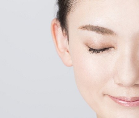 まぶたも筋肉トレーニングをして「ぱっちり目元」を手に入れよう!