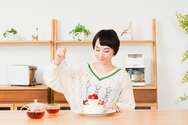 千疋屋や文明堂も! 工場直売店で高級スイーツをお得にゲット