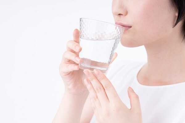 梅雨は「むくみ」の時期!?早めの対策で目指すはすっきりボティ!