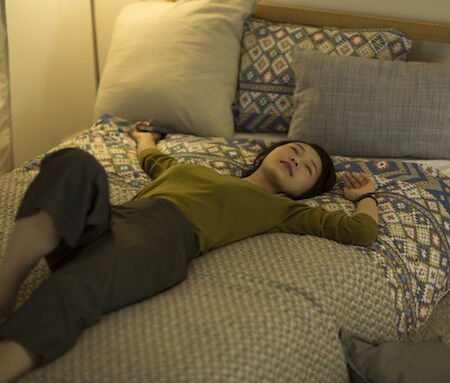 衝撃⁉︎ 豆電球で寝ると太る⁉︎ 真っ暗の方がダイエットに良いわけ