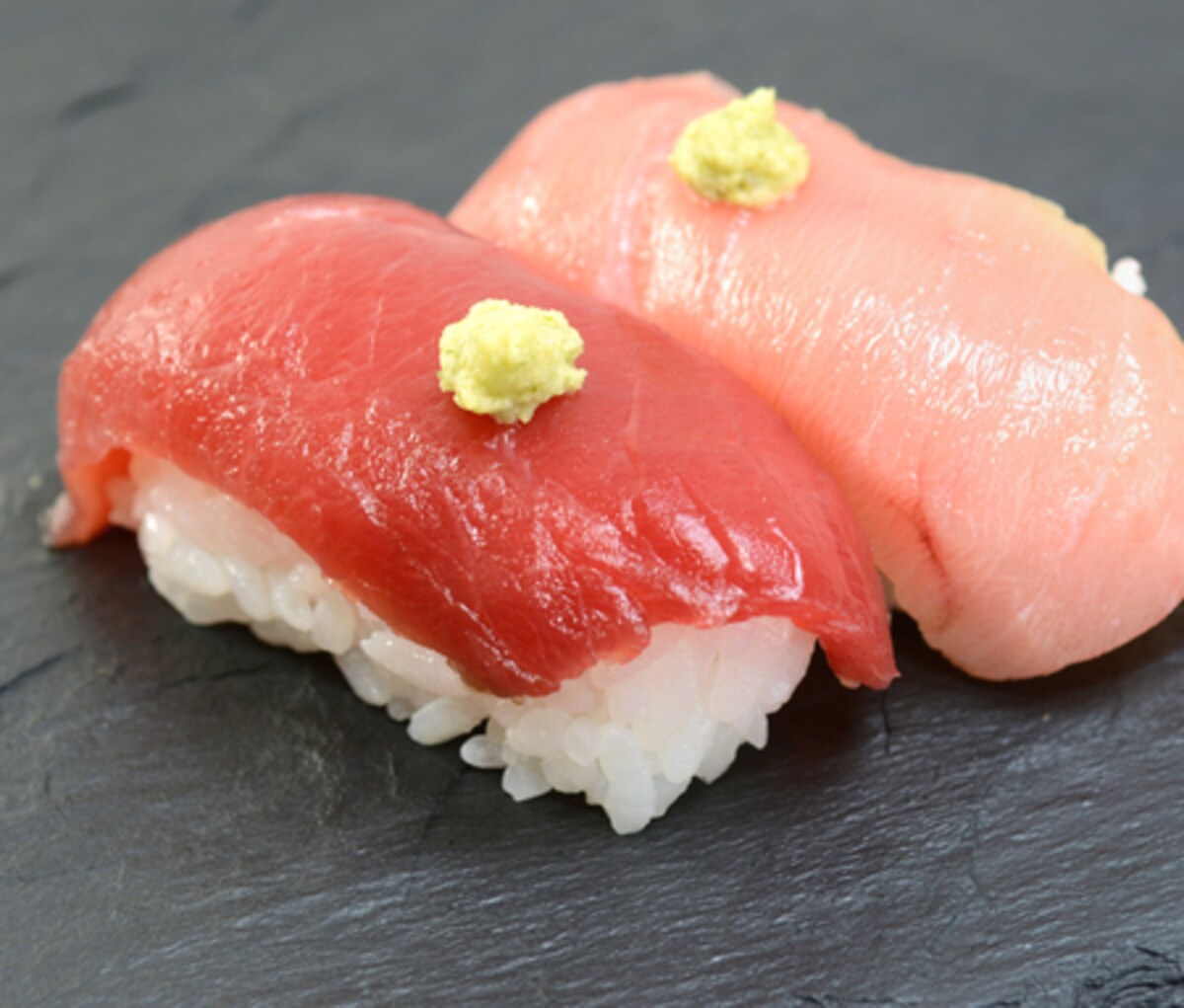 綺麗になりたい女子必見！美肌効果が高い100円寿司のネタ特集