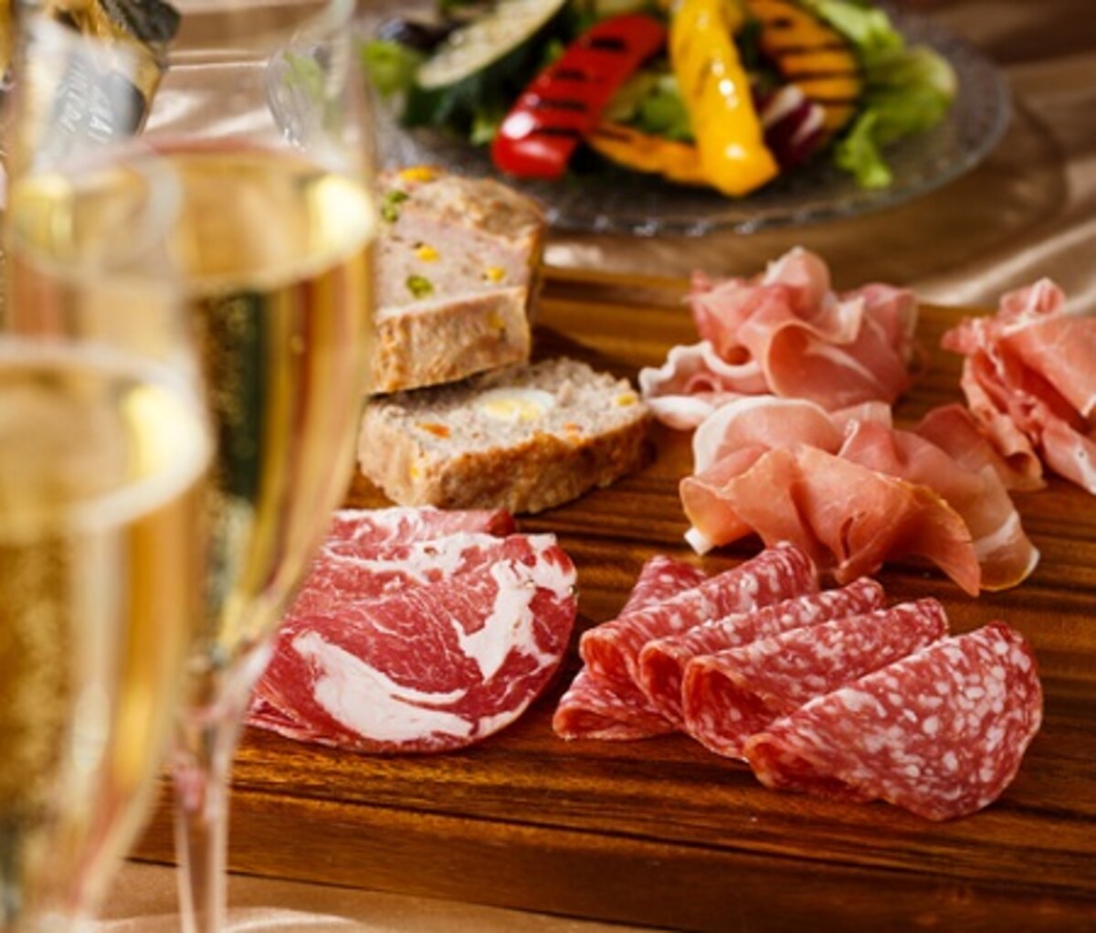 栄養豊富な美容食！美味しいだけじゃない、「生ハム」の美容効果