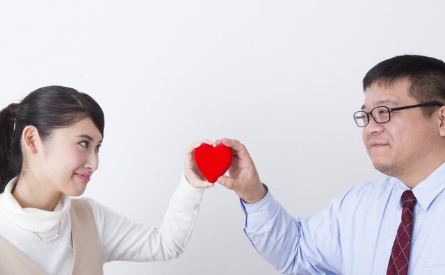 守れ、夫婦の危機。年の差恋愛が流行中