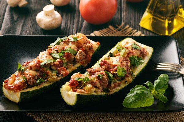 夏野菜「ズッキーニ」に含まれる栄養素&美容効果とは?