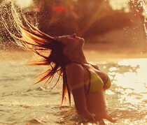 髪が濡れたまま寝るのはNG？乾かさないで起きるリスクとは？