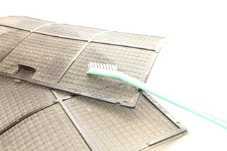 カビが生えてからではもう手遅れ！　梅雨入り前の撃退法！