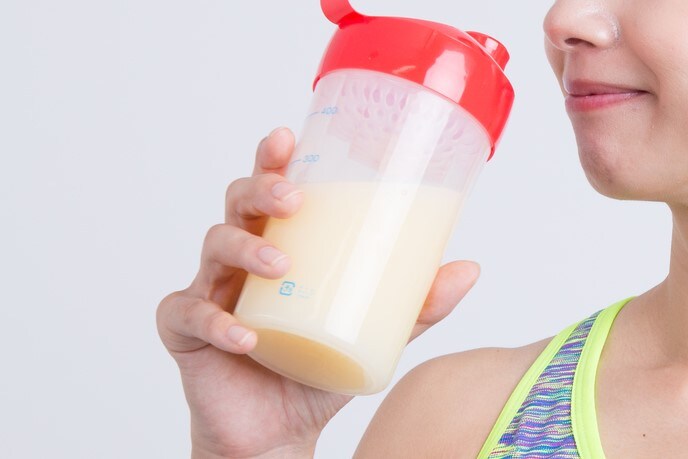 使い道は筋トレだけじゃない? ホエイプロテインの意外な効能